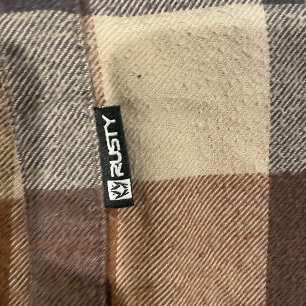Vintage Y2K Rusty Men's Casual Brown and Cream Checkered Shirt - Picture 5 of 10